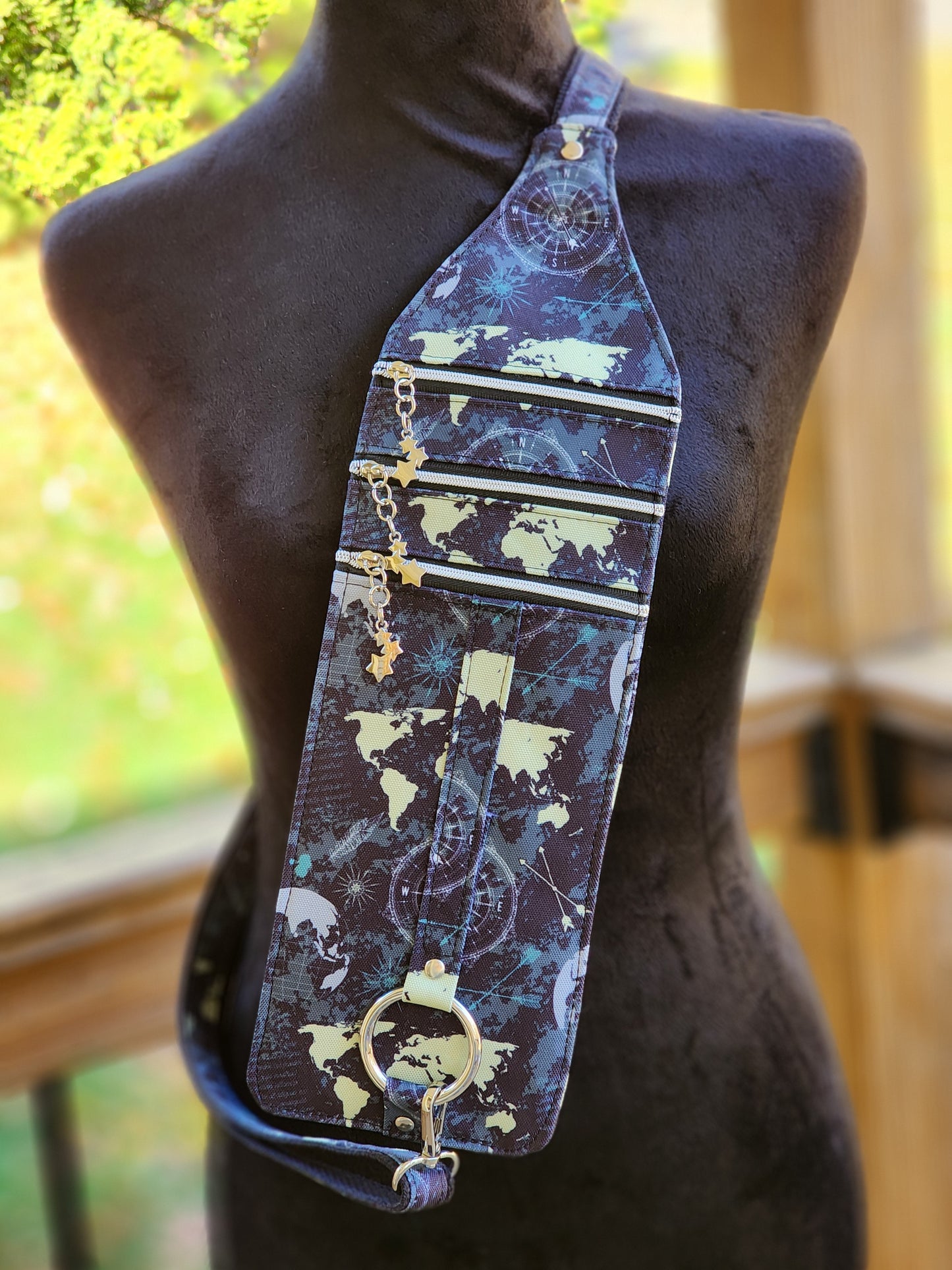 Triple Zip Travel Sling