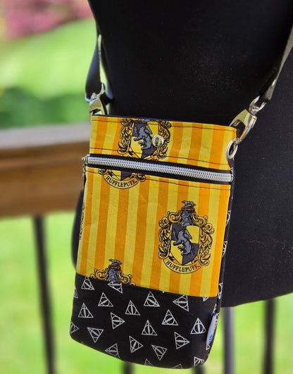 Wanderlust Cross Body