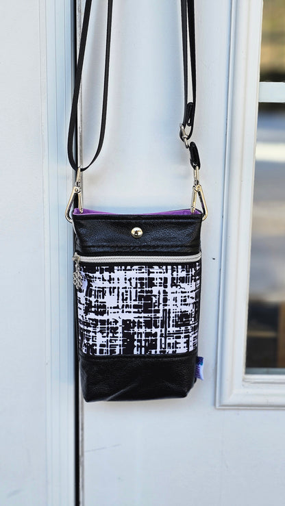 Wanderlust Cross Body
